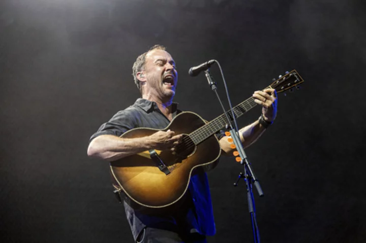 Dave Matthews Band has new album 'Walk Around the Moon' and perspective: 'Everything is kind of new'