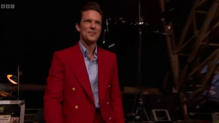 Brandon Flowers' Glastonbury outfit compared to Alan Partridge