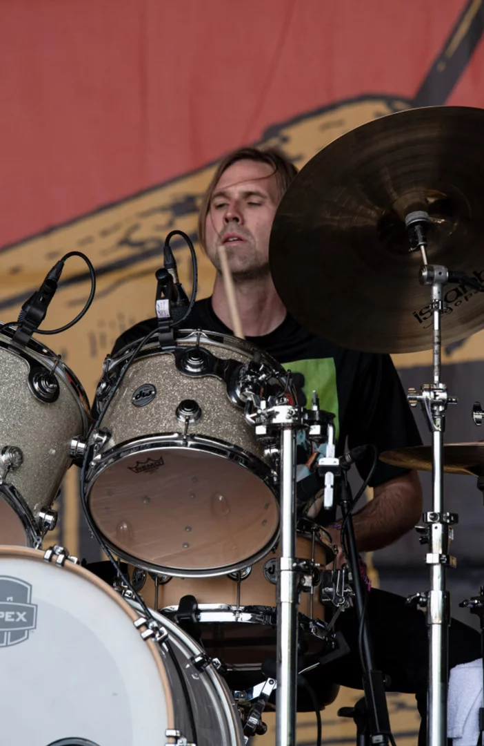 Foo Fighters unveil new drummer Josh Freese