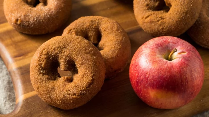This Map Shows You Where to Find the Best Cider Donuts in New England