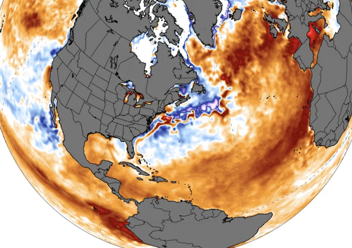 Why the oceans are so ridiculously warm right now