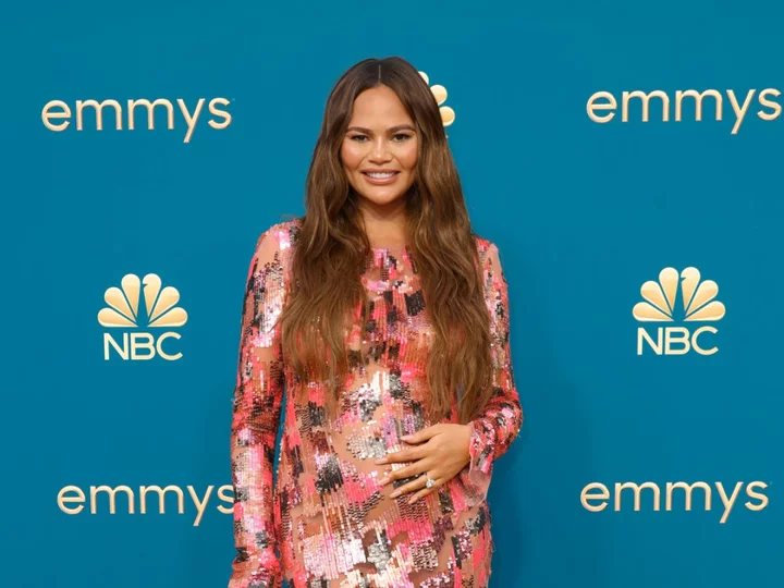 Chrissy Teigen posts topless photo to remind fans to get mammograms