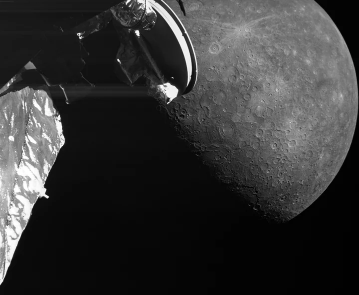 See Mercury up close as spacecraft skims surface