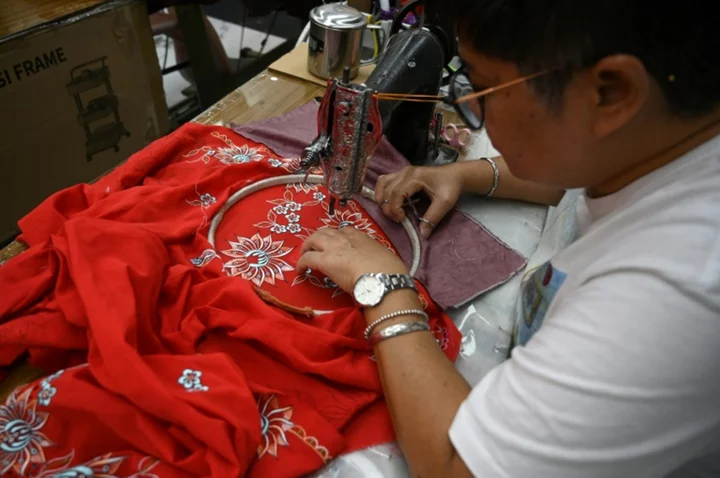Southeast Asia seeks global recognition for 'special' kebaya craft
