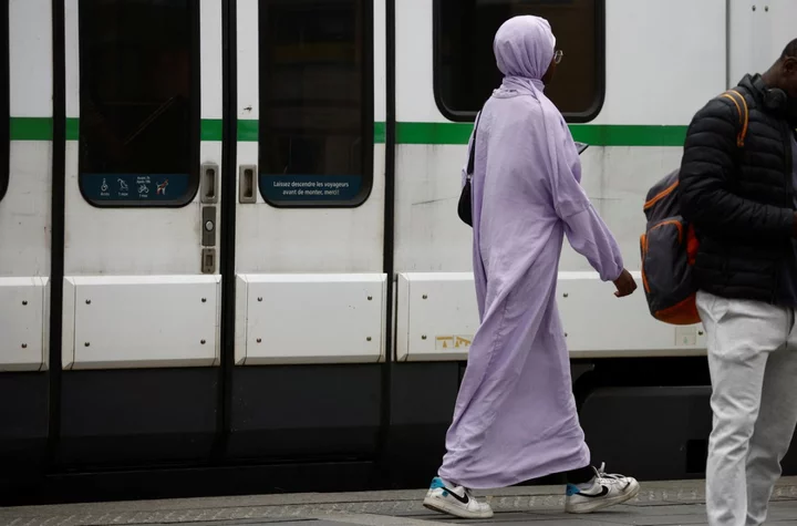 French schools send ‘dozens’ of Muslim girls home over traditional robe