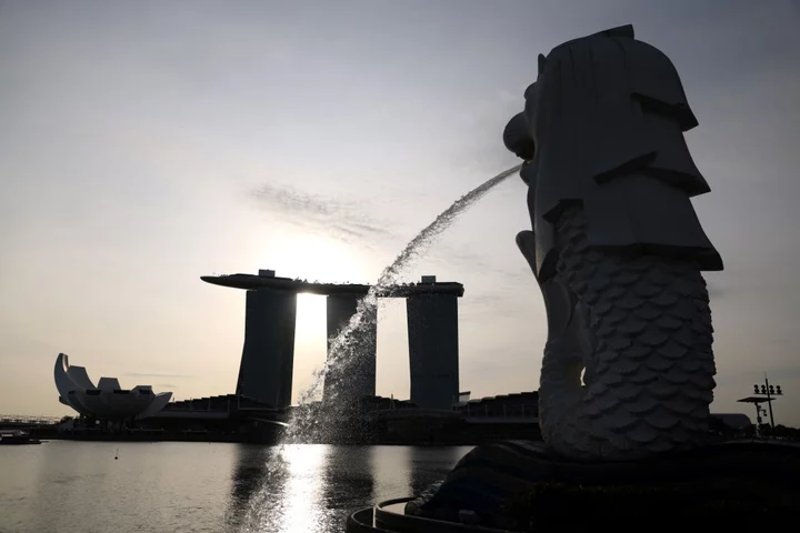 Singapore Defends Climate Commitment After Kempen ESG Exclusion