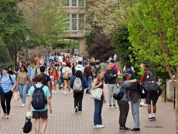 US colleges game out a possible end to race-conscious student admissions