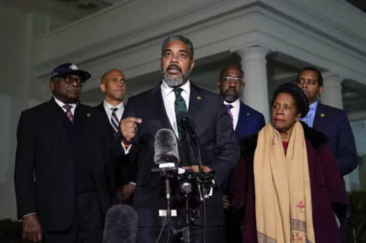 Black lawmakers press Justice and Education Departments to investigate Florida's race curriculum