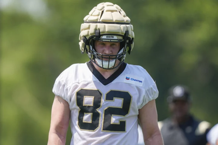Saints' tight end Moreau says his cancer is in 'full remission'