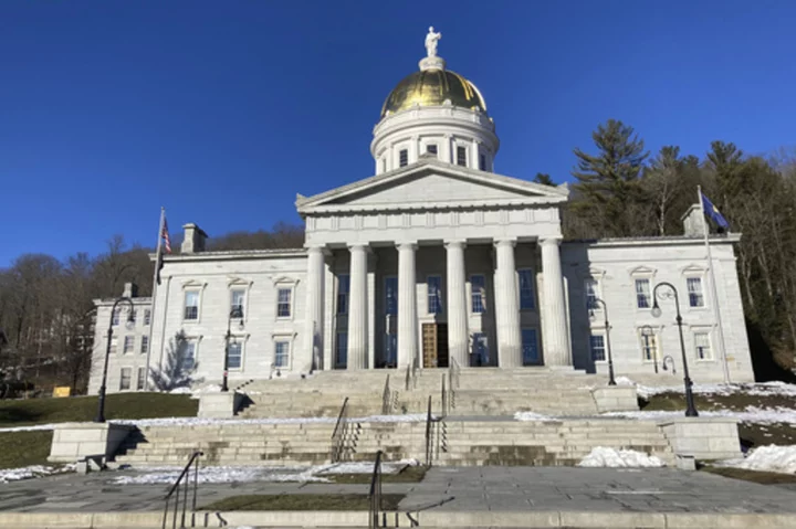 Vermont governor signs shield bills that protect providers who offer medicated abortion