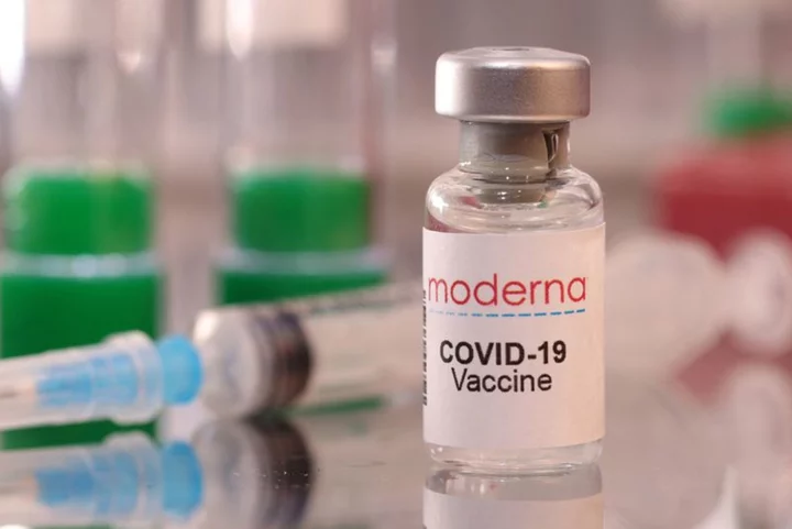 Moderna seeks US FDA authorization for updated COVID vaccine