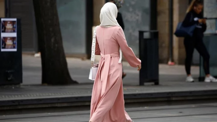 French shrug off Muslim upset at abaya ban in schools