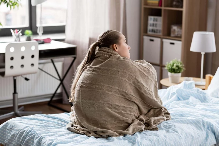 Hibernation mode: 5 small self-care adjustments to make before the clocks change