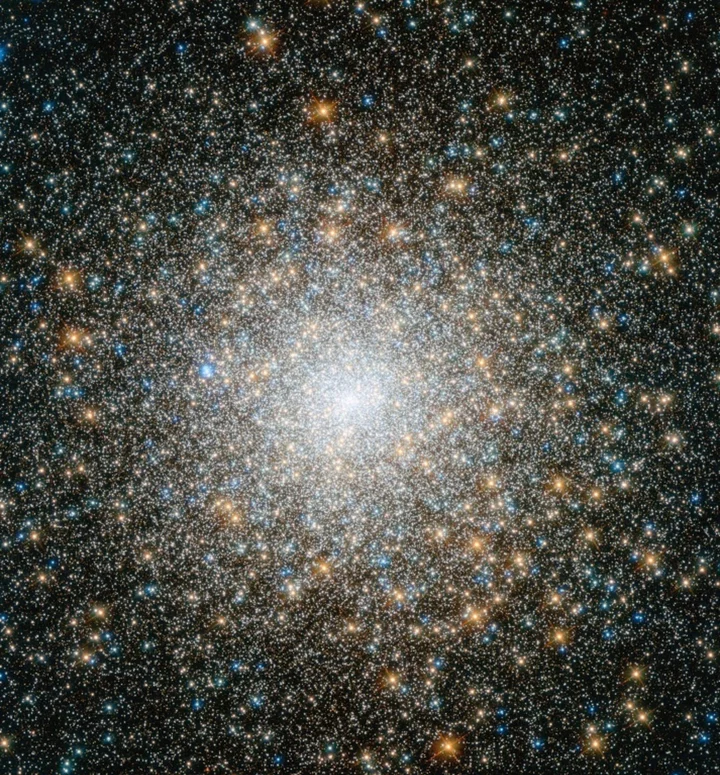 Webb telescope spots signs of universe's biggest stars