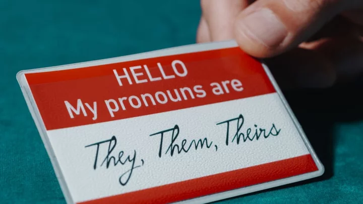 Why It Can be Hard to Get Pronouns Right, According to Linguistics