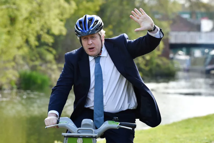 Britain Is Back-Pedaling on Boris’ Climate Legacy
