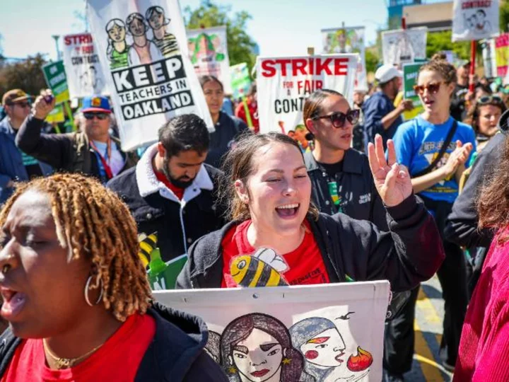 Oakland teachers, school district reach tentative agreement to end strike