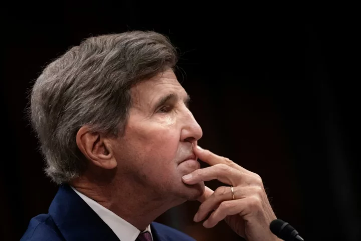 US envoy Kerry to urge China to step up efforts on climate