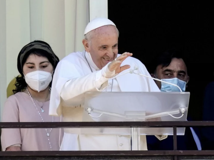 What kind of surgery is Pope Francis having, and why?
