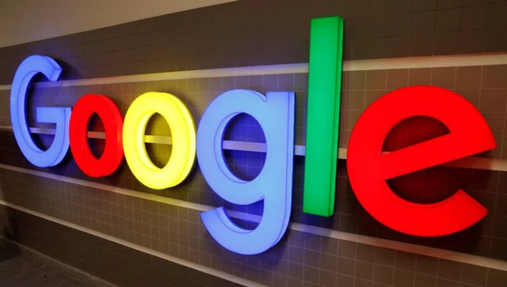 US alleges Google got rich because people stick with search defaults