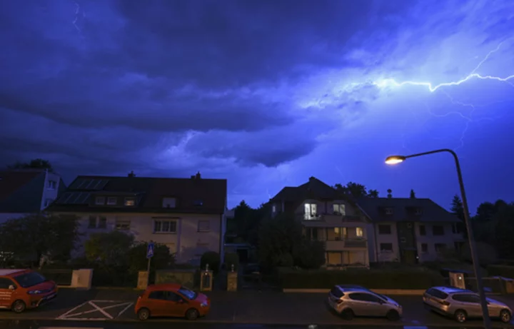 Heavy rain in Germany causes flooding and leads to flight cancelations in Frankfurt