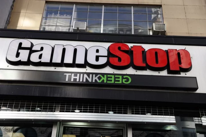 GameStop misses quarterly revenue estimates