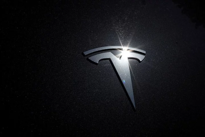 Tesla offering discounts of over $1,300 on some U.S. Model 3 cars -website