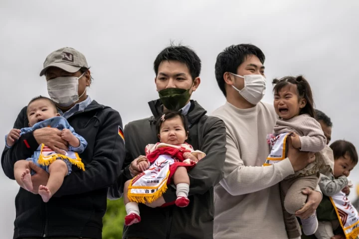 Japan PM unveils $25 bn plan to tackle birthrate crisis