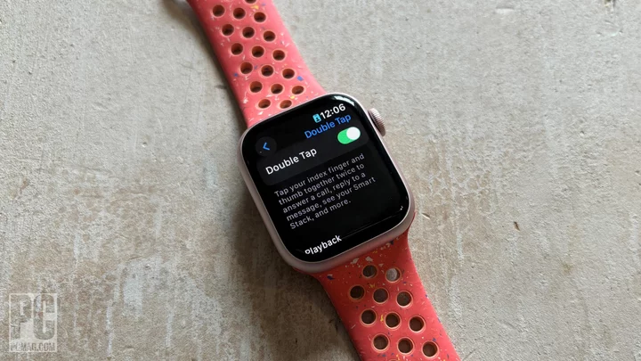 Apple Rolls Out Fix for Apple Watch Battery-Life Issues