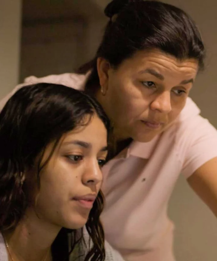 Millions of Child Translators Help Their Immigrant Parents Navigate Life