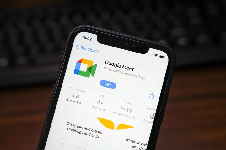 Google Meet is testing AI-generated backgrounds