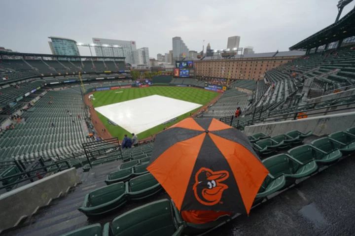 Game 1 of ALDS between Orioles and Rangers delayed by rain