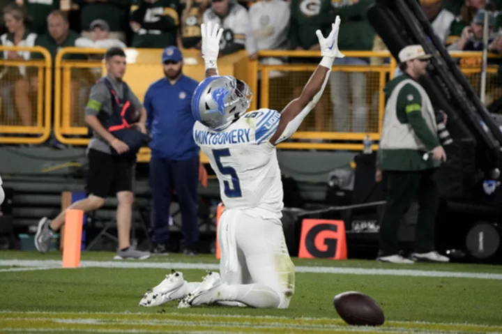 David Montgomery runs wild as Lions beat Packers 34-20 to take early command of NFC North