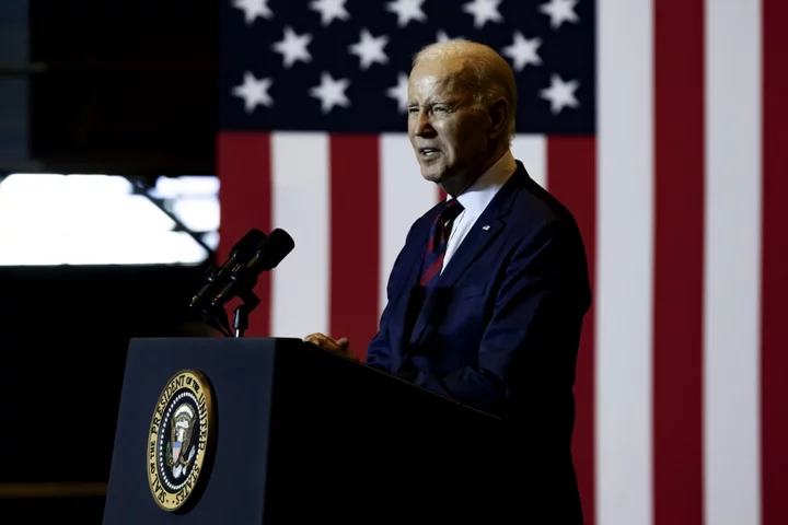 Biden Narrows China Investment Order as US Seeks Better Ties