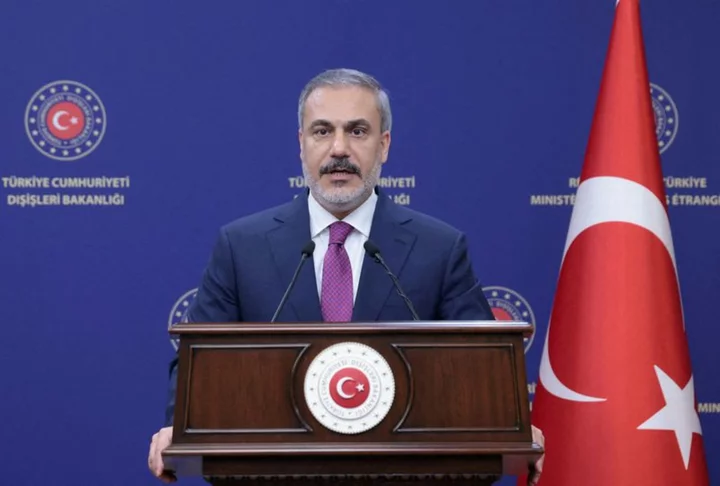 Turkey discussing release of foreigners, civilians, children with Hamas -minister