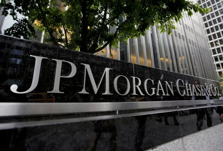 US Virgin Islands demands $190 million from JPMorgan in Epstein case