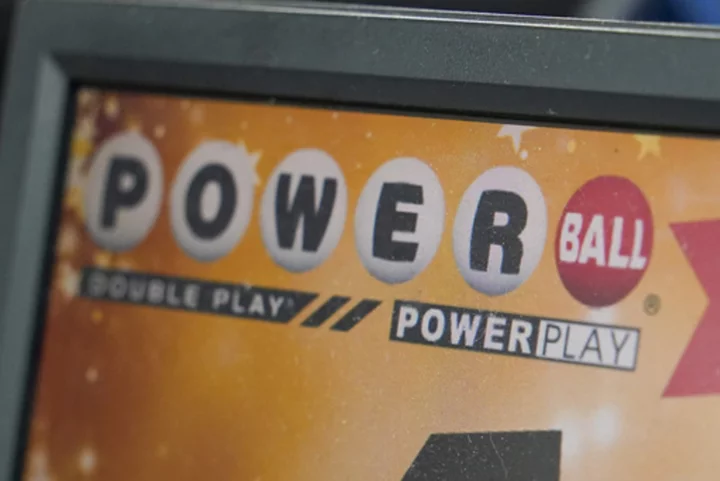 Powerball prize grows to $900 million after no jackpot winner drawn