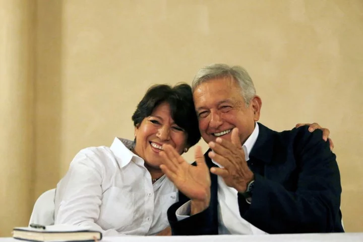 Mexican president's party poised to capture key state in election