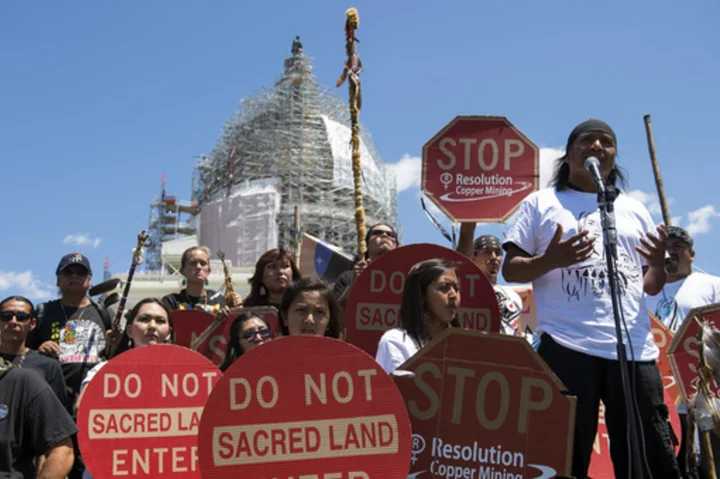 Oak Flat Timeline: Native American vs. pro-mining interests