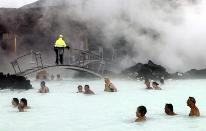 Iceland's Blue Lagoon spa closes temporarily as earthquakes put area on alert for volcanic eruption