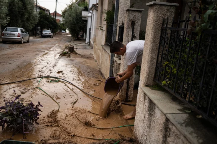 Storm eases in Greece but flood risk remains high amid rising river levels