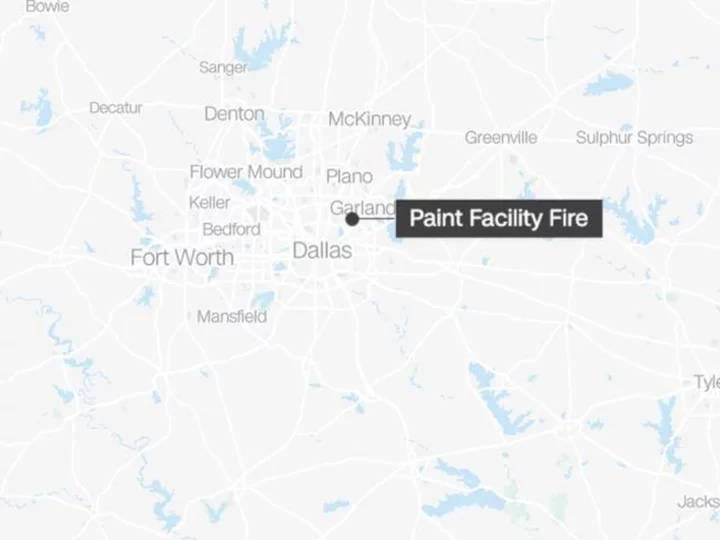 1 hurt in a possible explosion at a Sherwin-Williams paint factory plant in Texas