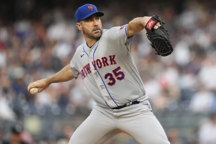 The Mets are trading 3-time Cy Young Award winner Justin Verlander to the Astros, AP source says