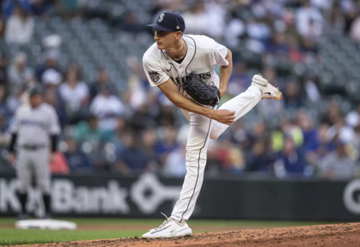 Kirby strikes out 10 as Mariners defeat Marlins 9-3