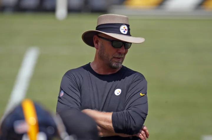 Steelers Rumors: Matt Canada yells at cloud, defensive change, Pickett's status