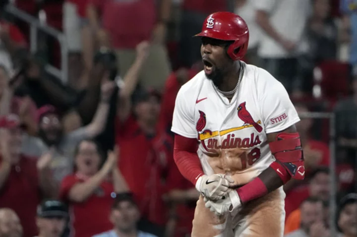 Jordan Walker's bases-loaded triple sparks the Cardinals to a 7-5 win over the A's