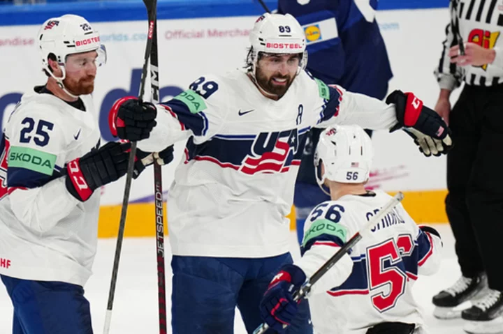 US upsets defending champ Finland at hockey worlds, Czechs top Slovakia