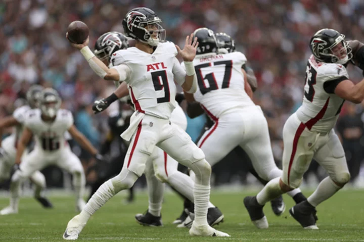 Falcons QB Ridder facing more heat after 3 turnovers adds to offense's struggles