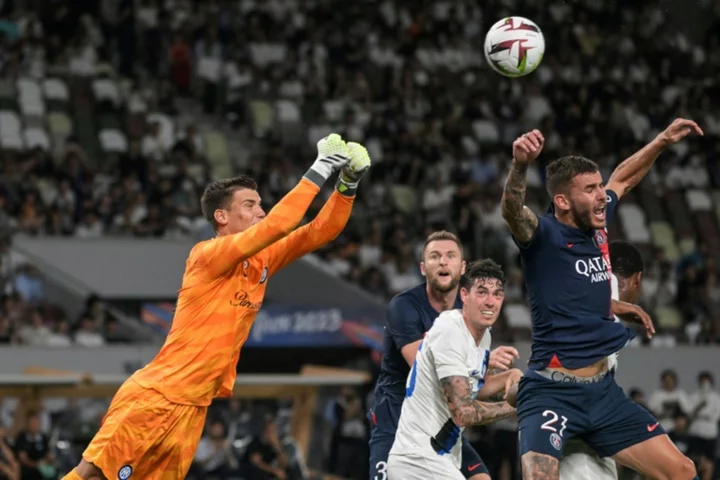 Inter come from behind to beat PSG 2-1 in Tokyo