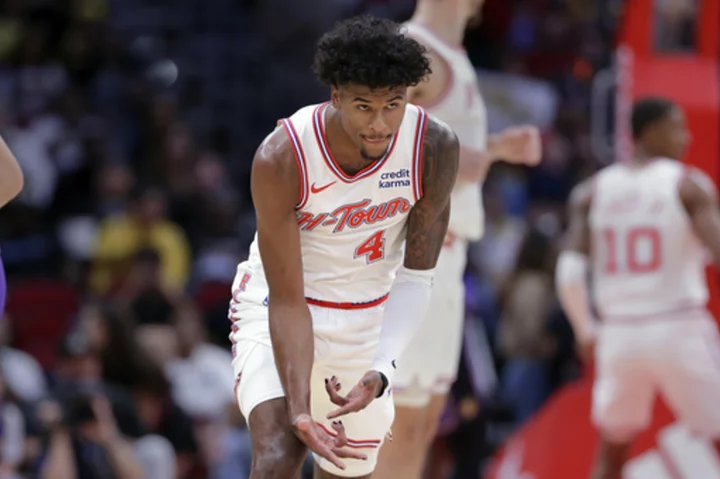 Jalen Green scores 28 points in 3 quarters as Rockets rout Lakers 128-94 for 4th straight win